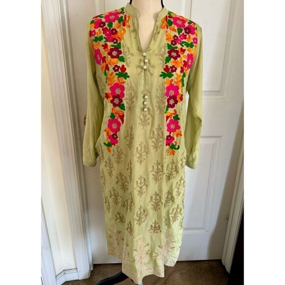 BIN SAEED PAKISTANI AUTHENTIC DESIGNER FLORAL EMBROIDERED DRESS - Picture 2 of 7